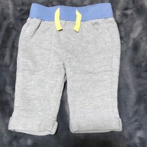 Baby boy pants with pockets